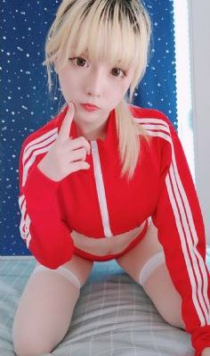 伊人久久在线_超清韩国电影在线观看