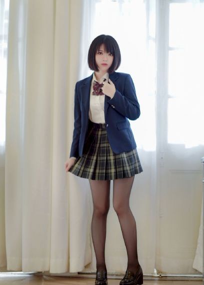地狱客线_十万网红美女美酱