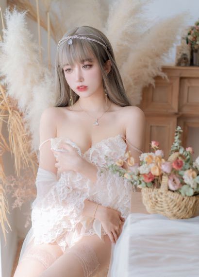 美女总裁在线观看完整版_HD高清在线