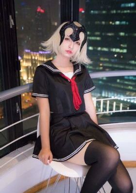 解开班长的裙子猛烈进入_蓝光BD在线观看